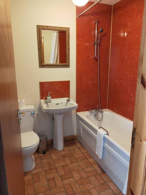 Spacious Sea View Home 5 Miles From Inverness North Kessock Ngoại thất bức ảnh