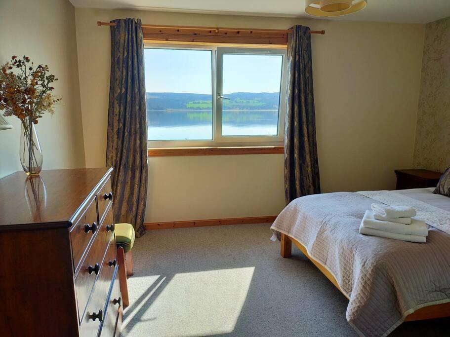 Spacious Sea View Home 5 Miles From Inverness North Kessock Ngoại thất bức ảnh
